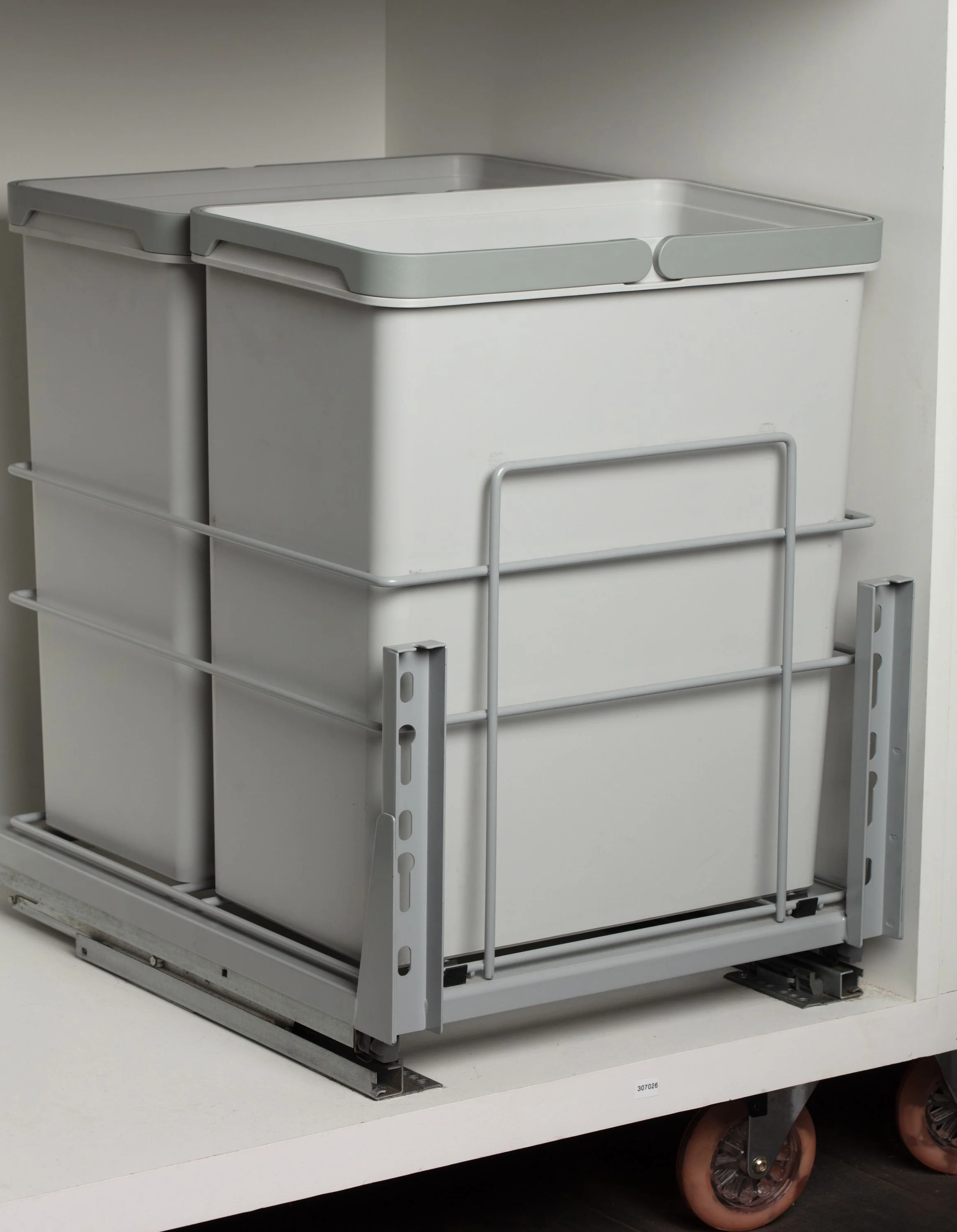 Double Waste Bin 2X28L Soft Close Black - Image 4