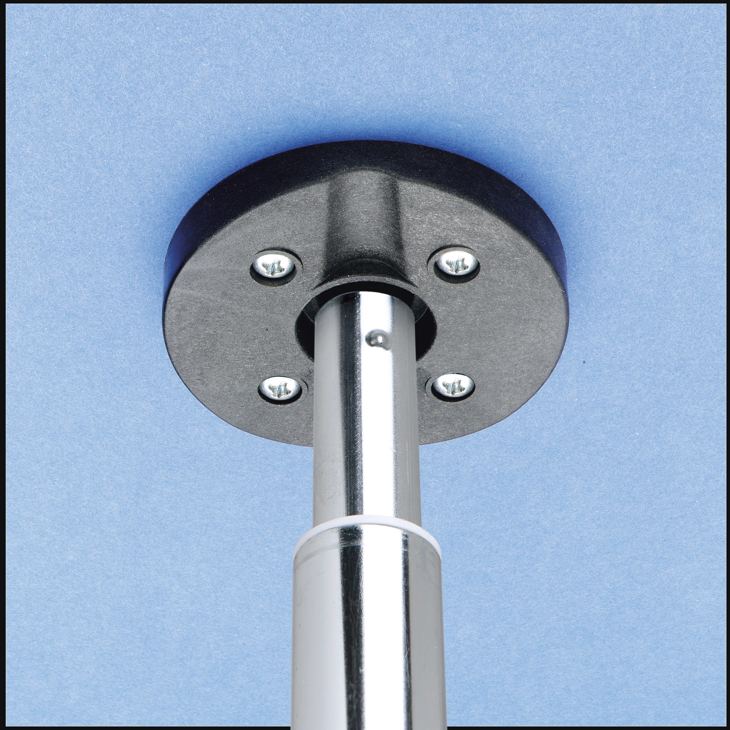 28 in Almond Polymer Kidney Lazy Susan, Single Almond 28 in (711 mm) W x 28 in (711 mm) D x 1.83 in (46 mm) H - Image 3