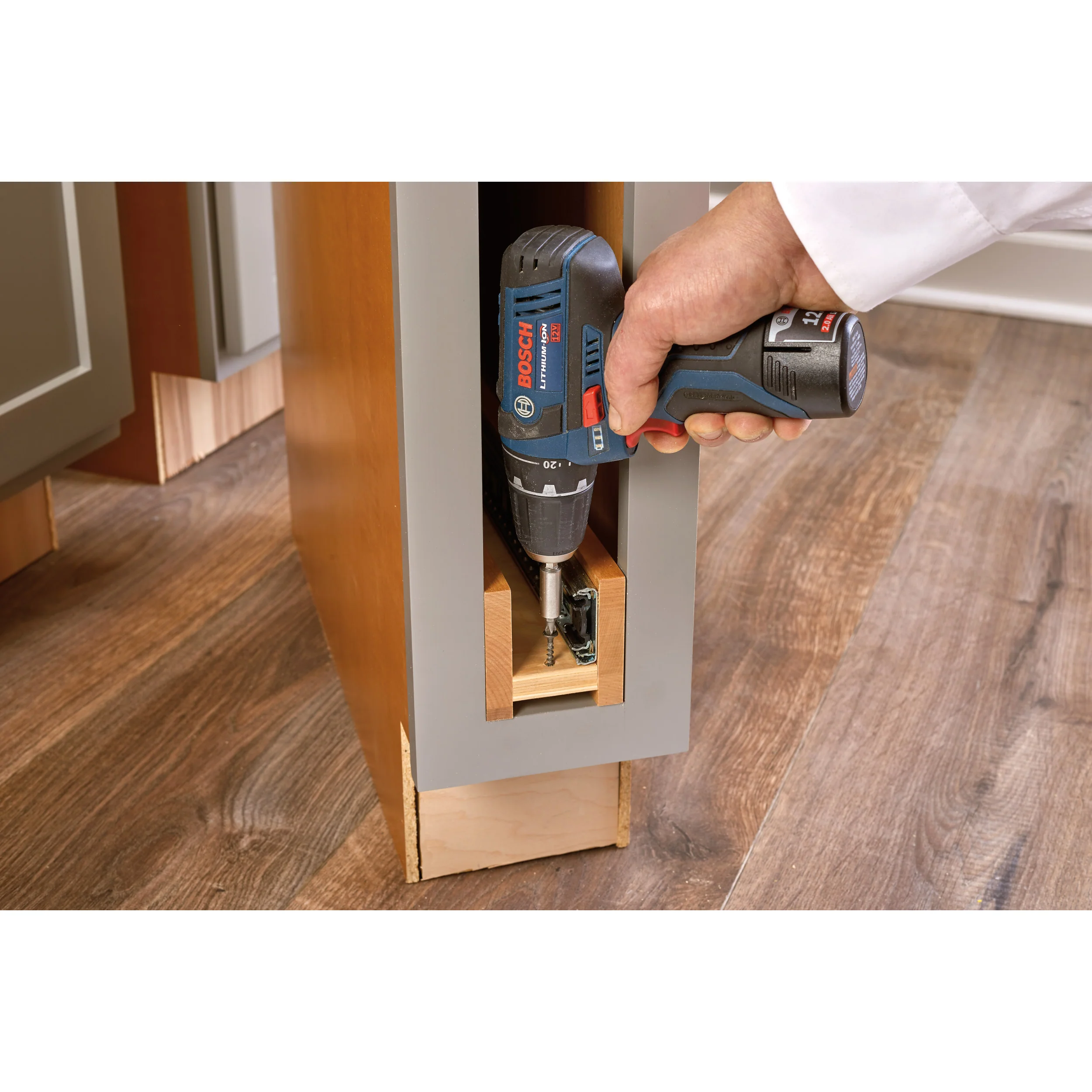 Wood Base Cabinet Organizer Insert w/Soft Close (3" W x 23" D x 26-3/8" - 27-5/16" H) - Image 4