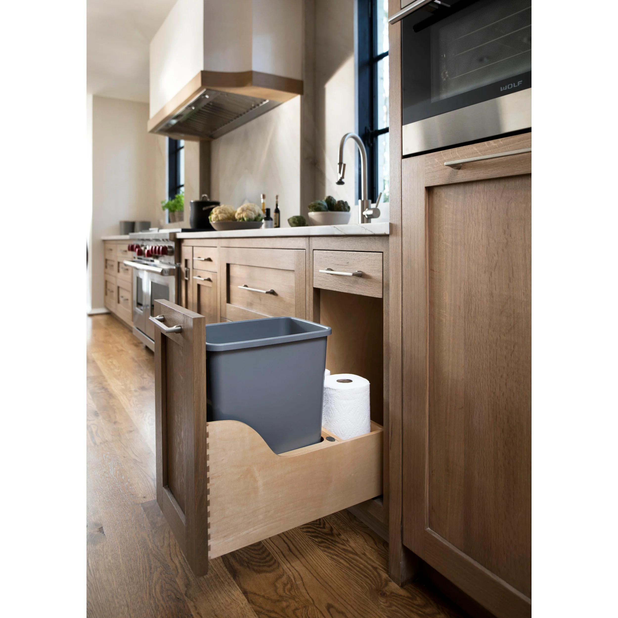 35 Qrt Pull-Out Waste Container Natural 12 in (305 mm) W x 21.67 in (550 mm) D x 19.5 in (495 mm) H - Image 4
