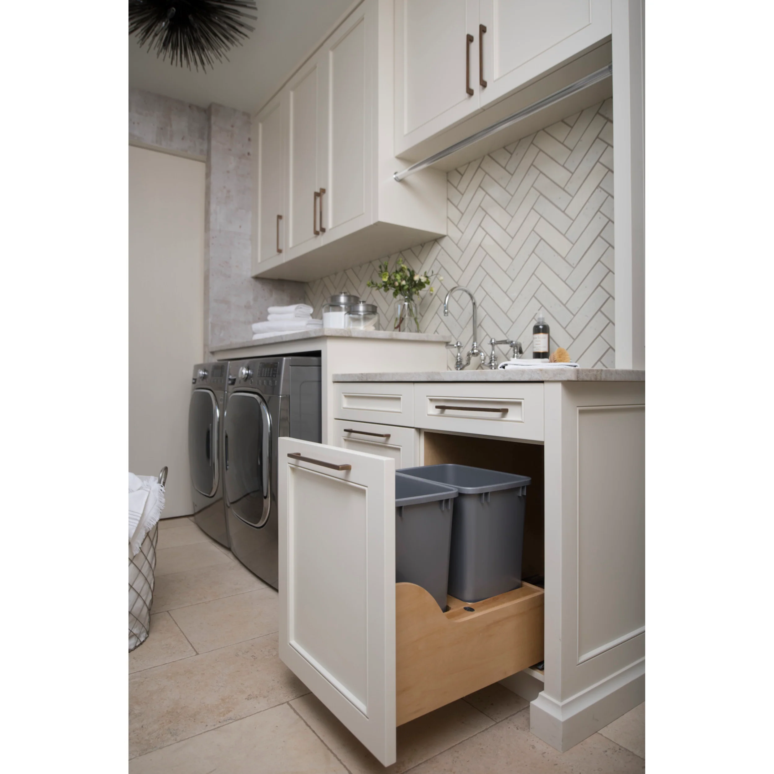 Double 35 Qrt Pull-Out Waste Container Natural 15 in (381 mm) W x 21.67 in (550 mm) D x 20.38 in (518 mm) H - Image 3
