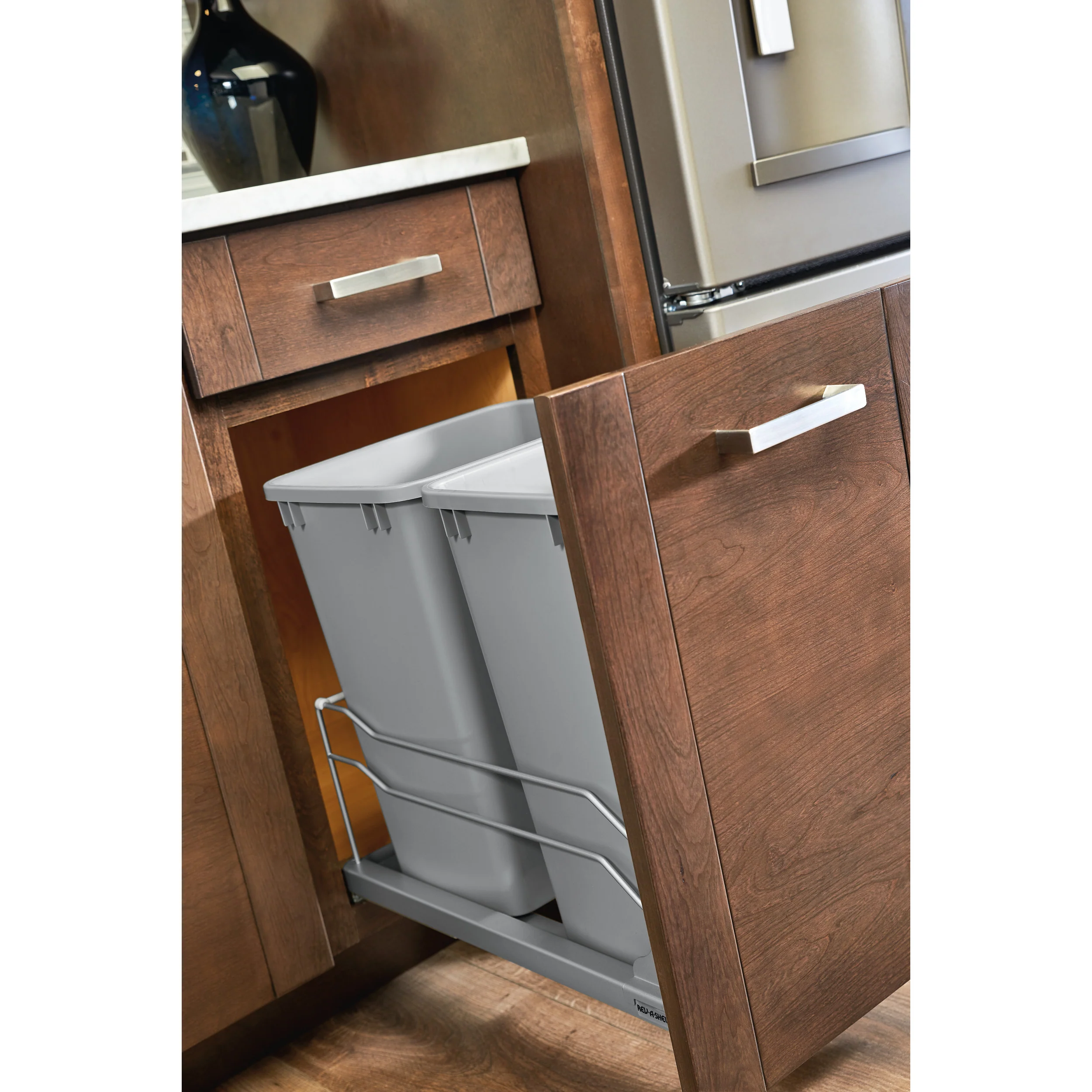 Double 35 Qrt Pull-out Waste Container Soft-Close Metallic Silver  14.38 in (365 mm) W x 22.25 in (565 mm) D x 19 in (483 mm) H - Image 3