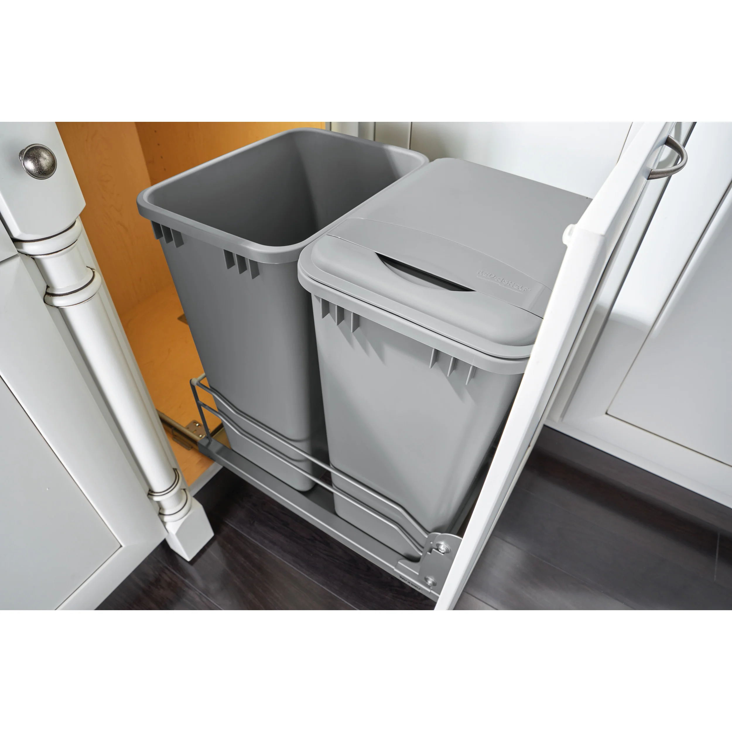Double 50 Qrt Pull-out Waste Container Soft-Close Metallic Silver  14.75 in (375 mm) W x 22.25 in (565 mm) D x 22.88 in (581 mm) H - Image 5