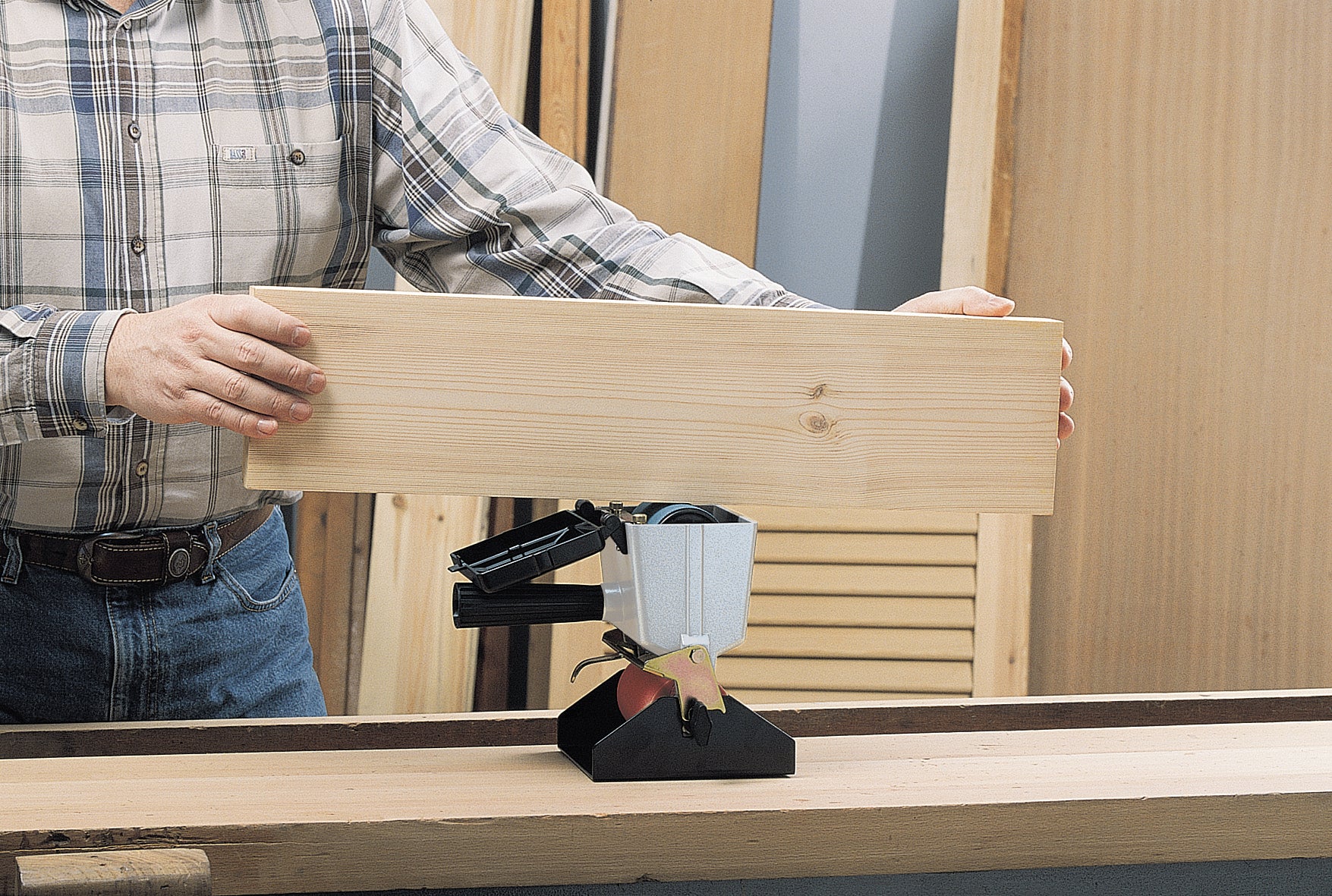 VIRUTEX HAND GLUER - Image 3
