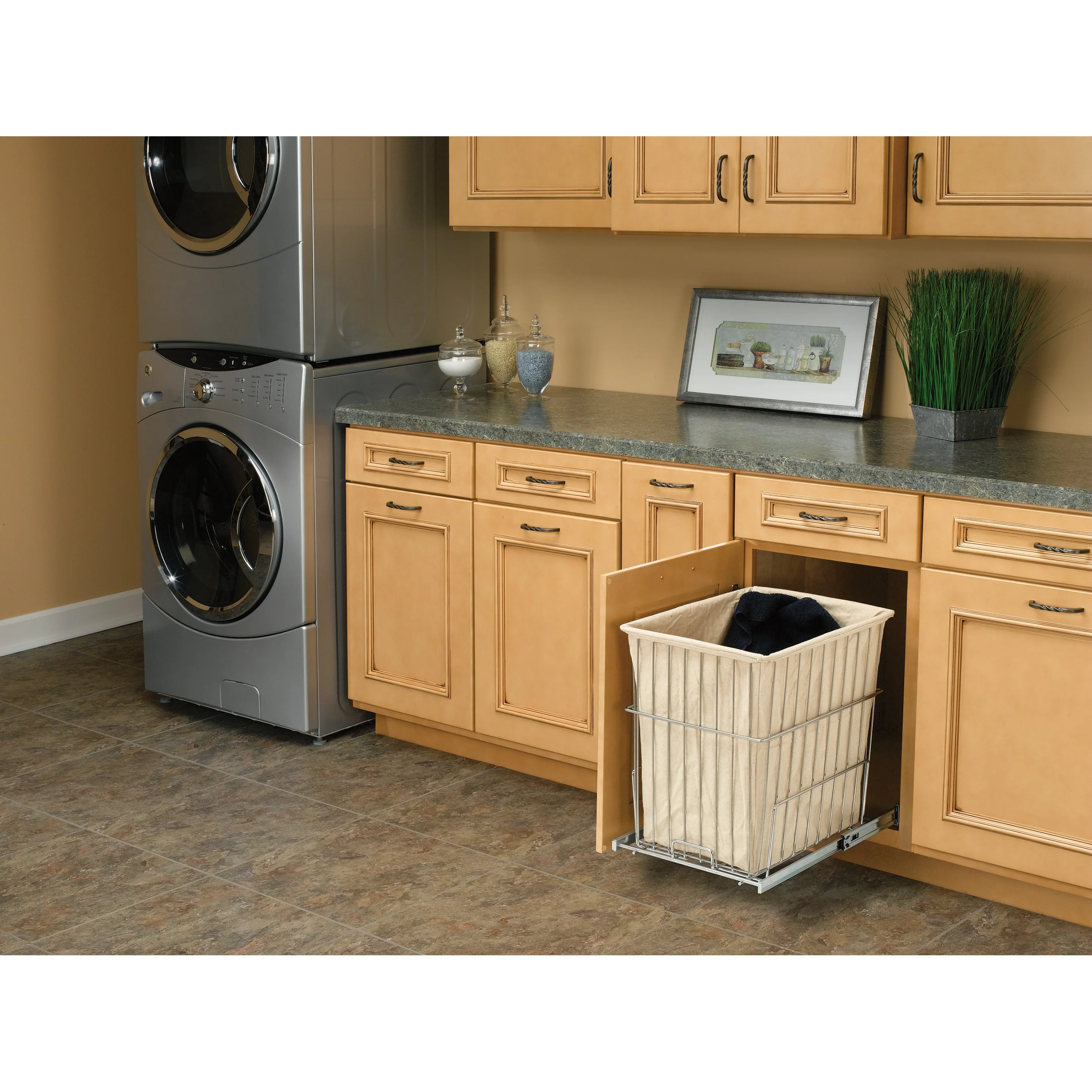 Pullout Wire Hamper Chrome 14.75 in (375 mm) W x 18 in (457 mm) D x 19.38 in (492 mm) H - Image 7